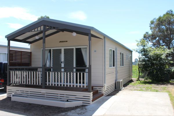 Dandenong South VIC Darwin Holiday