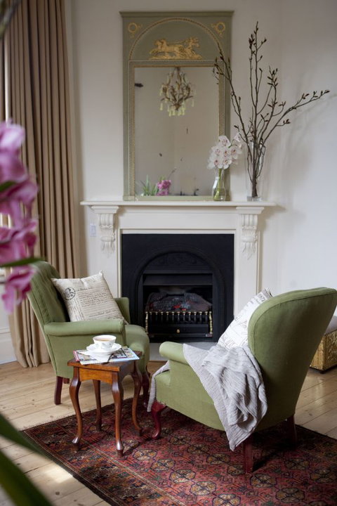 Circa 1860 - Darwin Holiday 3