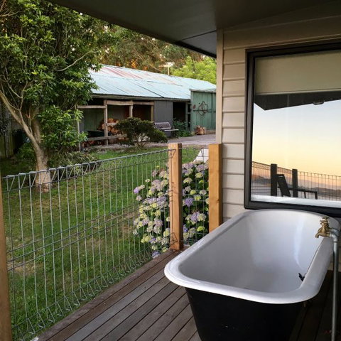 Halcyon Cottage Retreat - Self Contained Accommodation - Darwin Holiday 3