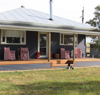 Rabbiter's Hut - Darwin Holiday