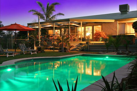 Weeroona Retreat B&B - Darwin Holiday 0