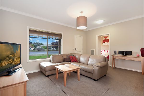 Mount Gambier SA Darwin Holiday