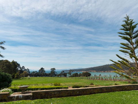 Tigerbay Retreat - Semaphore House - Darwin Holiday 1