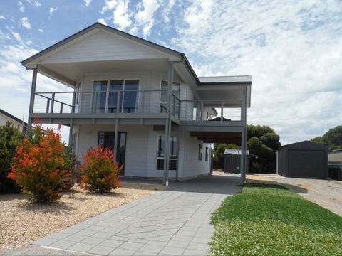 Wellington - Darwin Holiday 0