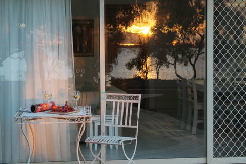 17 QED Lakehouse - Darwin Holiday 2