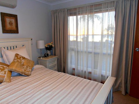 17 QED Lakehouse - Darwin Holiday 3