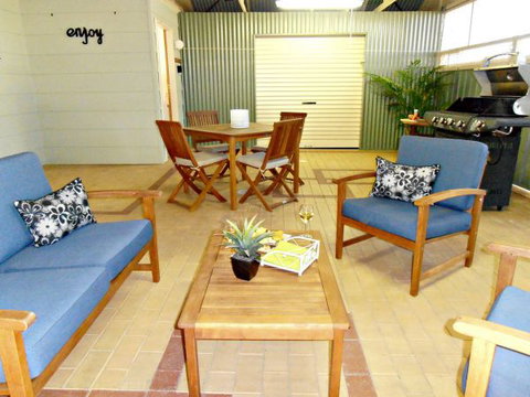 17 QED Lakehouse - Darwin Holiday 6