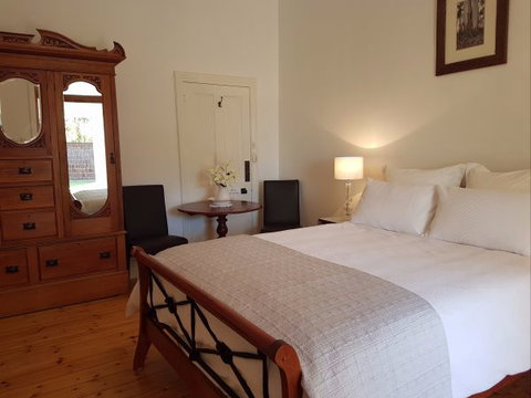 Angas Plains Wines Suites - Darwin Holiday 10