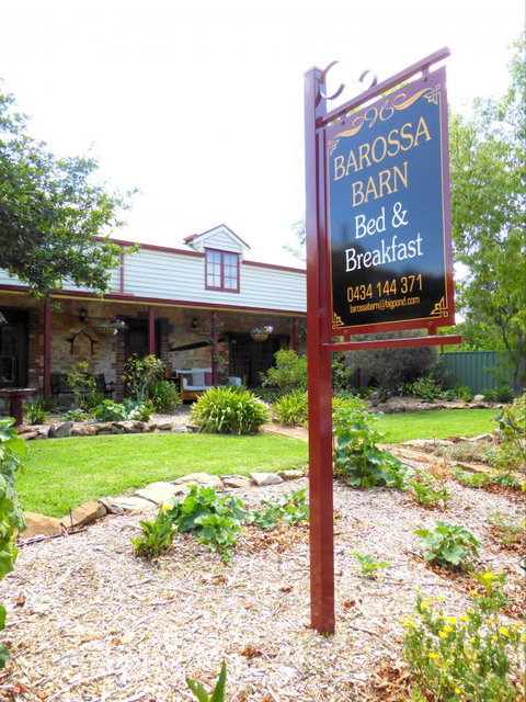 Barossa Barn Bed And Breakfast - Darwin Holiday 2