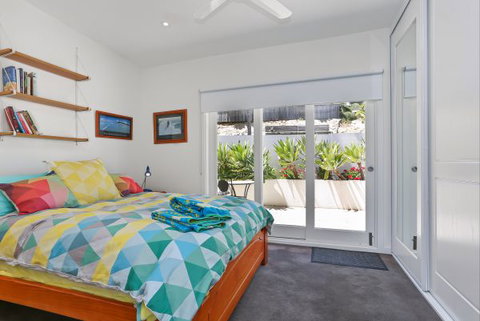 Barossa White House: The West Wing - Darwin Holiday 8