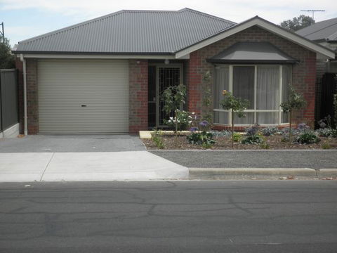 C&C's Bed And Breakfast - Darwin Holiday 1