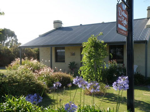 Dalton On The Lake - Darwin Holiday 1
