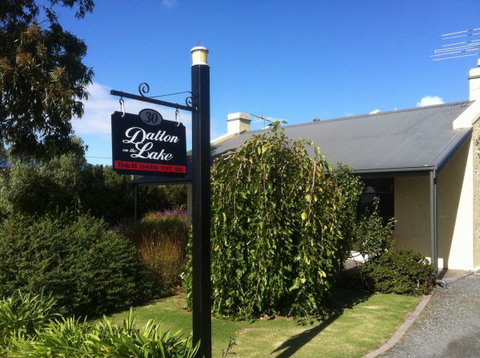 Dalton On The Lake - Darwin Holiday 5