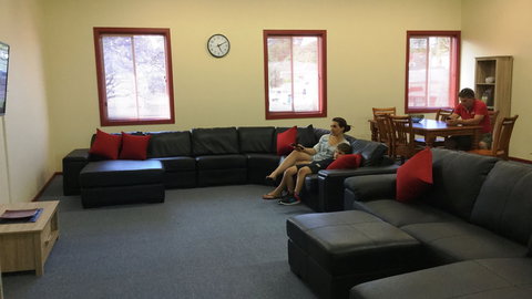Berri Central Accommodation - Darwin Holiday 0