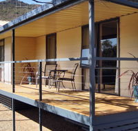 Devil's Peak Bed  Breakfast - Darwin Holiday