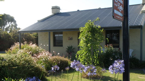 Dalton On The Lake - Darwin Holiday 0