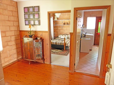 Oriental At Orient Point - Darwin Holiday 2