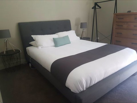 Revive Central Apartments - Darwin Holiday 6