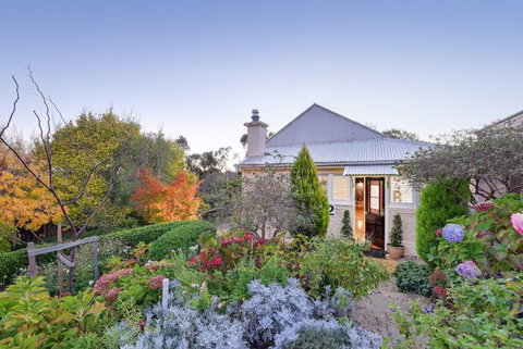 102 On Strath - Darwin Holiday 0