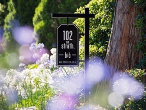 102 On Strath - Darwin Holiday 9