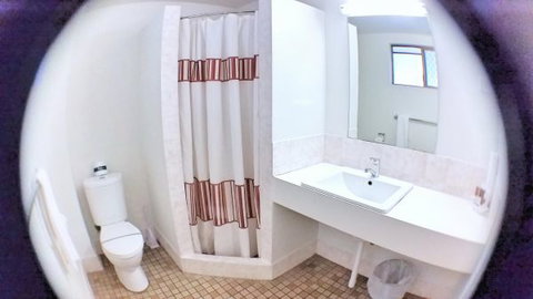 Aaron Motel - Darwin Holiday 6