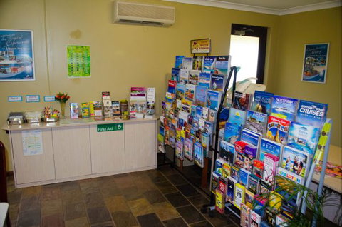 Acclaim Swan Valley Tourist Park - Darwin Holiday 5