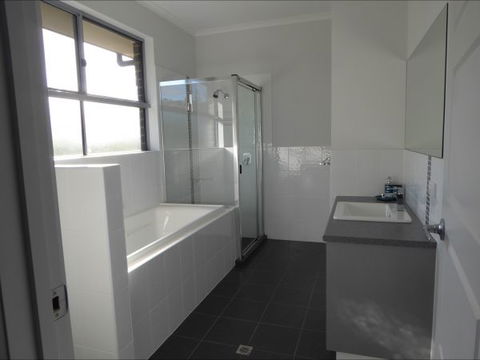 Adelaide Holiday House - Darwin Holiday 7