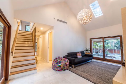 Apalie Retreat - Darwin Holiday 8