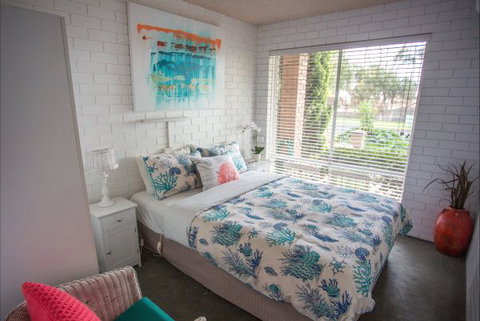 Arlingtons Accommodation - Darwin Holiday 1