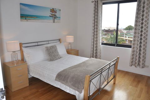 Best Apartment In The Heart Of Sydney’s Little Italy - Darwin Holiday 7