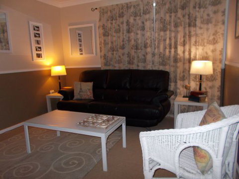 BelleBrook - Darwin Holiday 4