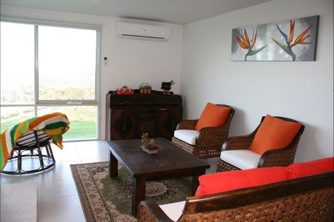 BTU Cottage Nowra Hill - Darwin Holiday 3