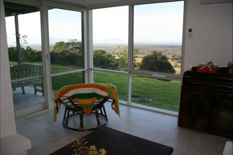 BTU Cottage Nowra Hill - Darwin Holiday 8