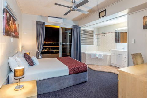 Camelot Motel And Licenced Restaurant - Darwin Holiday 4