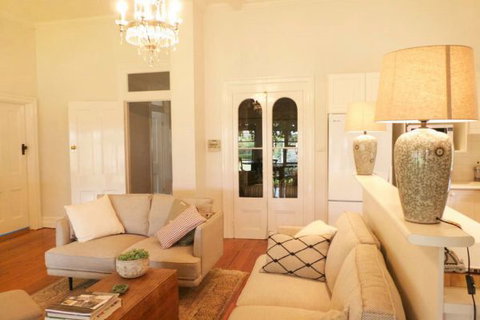 Cadogan Central Luxury - Darwin Holiday 1