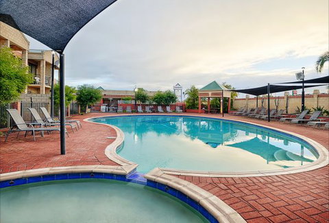 Country Comfort Inter City Perth - Darwin Holiday 8