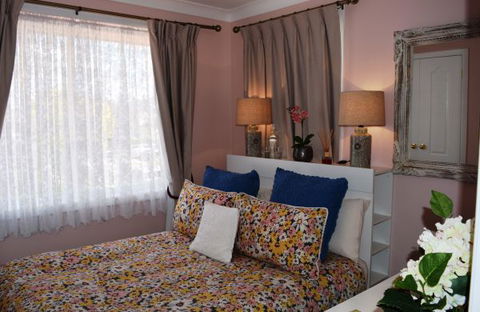 Cutmore Cottages Bed And Breakfast - Darwin Holiday 5