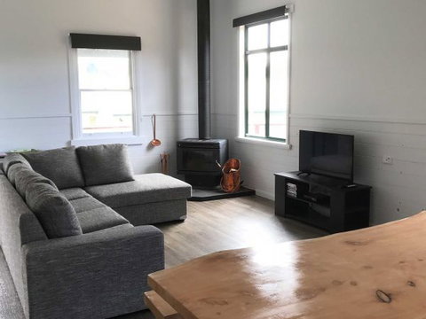 Derby Digs Cottage - Darwin Holiday 5