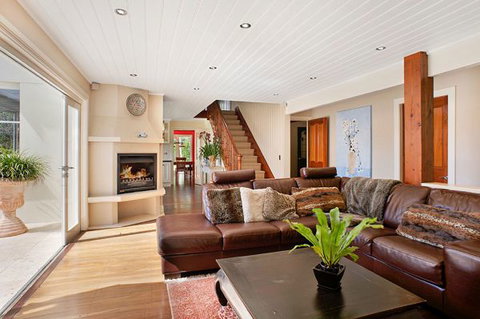 Ellengowan - Darwin Holiday 2