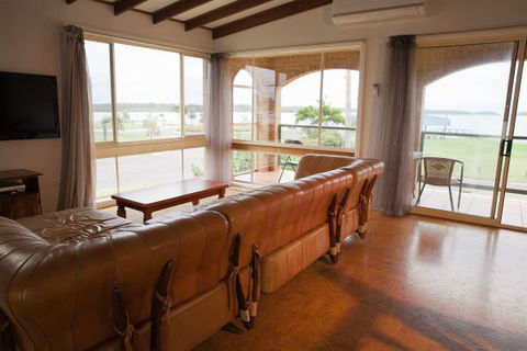 Greenwell Point House - Darwin Holiday 1
