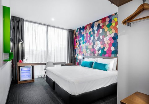 Ibis Styles Brisbane - Darwin Holiday 6