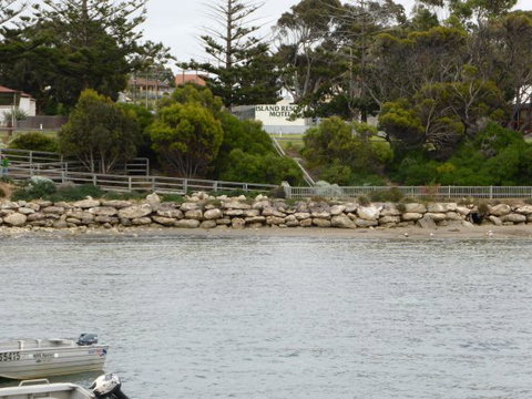 Island Motel Kingscote - Darwin Holiday 2