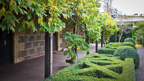 Kyneton Old Rectory - Darwin Holiday 4
