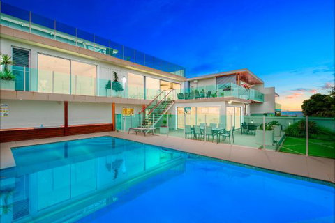 Limelight - Darwin Holiday 1