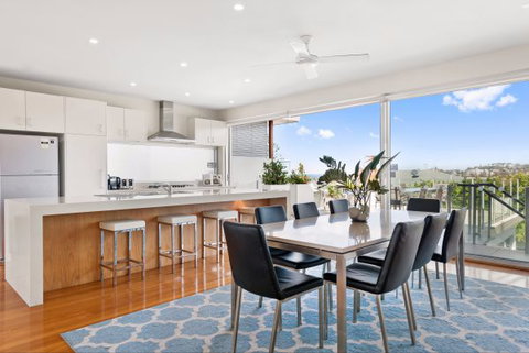 Limelight - Darwin Holiday 4