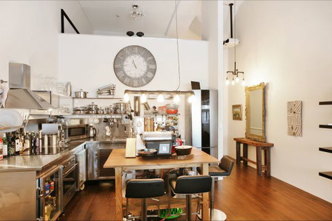 Lieu De Ville Suite - Darwin Holiday 2