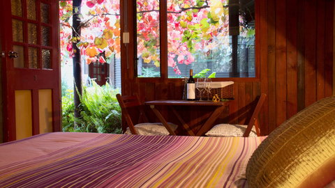 Red Poles Bed And Breakfast - Darwin Holiday 0