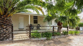 Milk Honey House - Darwin Holiday 0