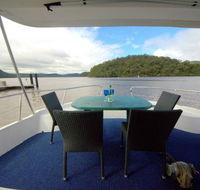 Luxury Afloat Hawkesbury River and Brooklyn - Darwin Holiday