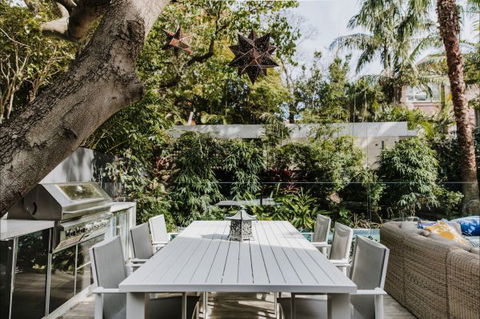 Luxico - Pearce Street - Darwin Holiday 1